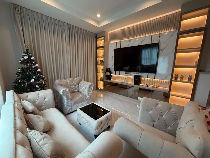 3 Bedroom House for sale at Supalai Park Ville Sukhumvit-Pattaya