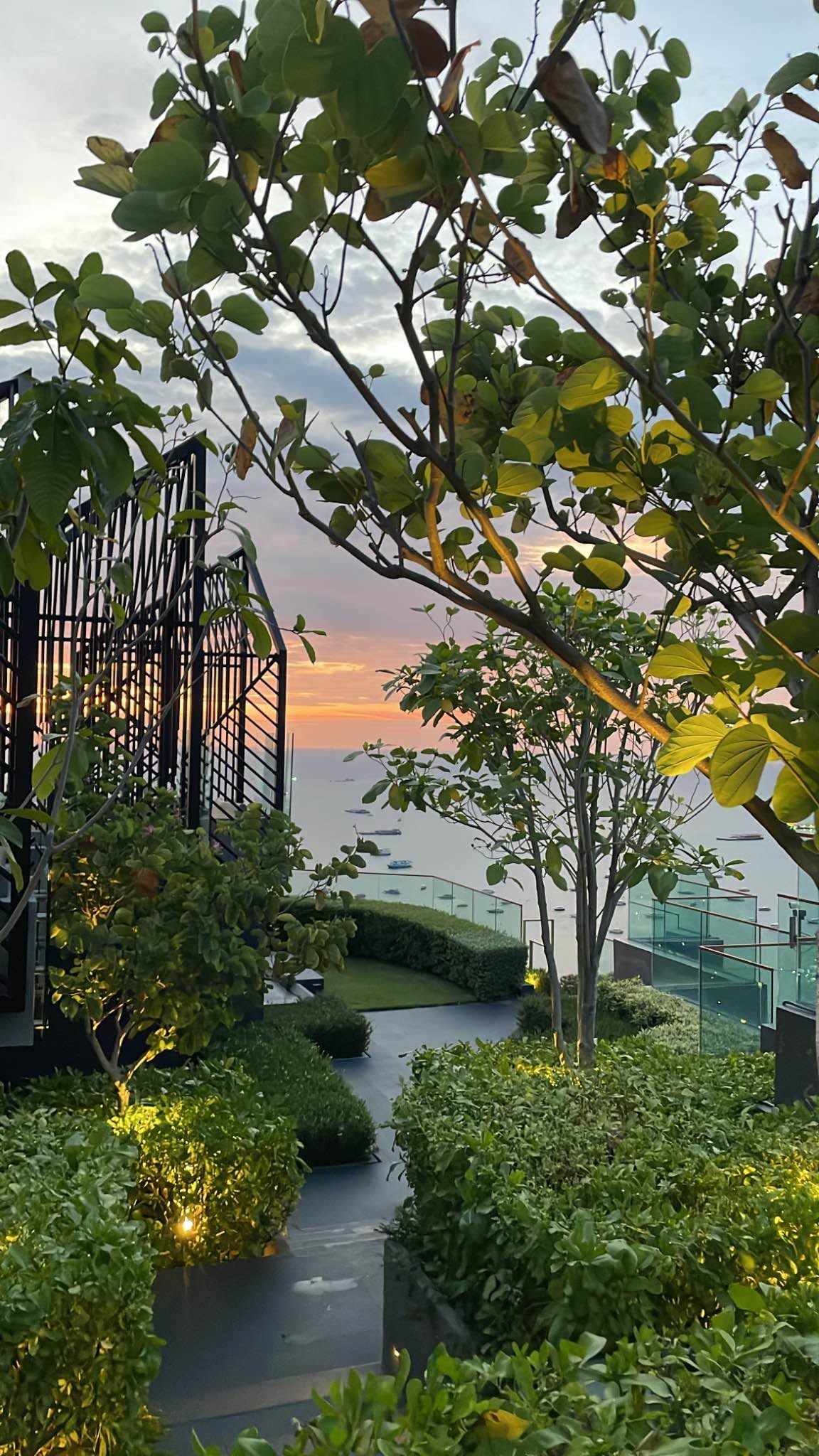 1 Bedroom Condo for rent at Edge Central Pattaya
