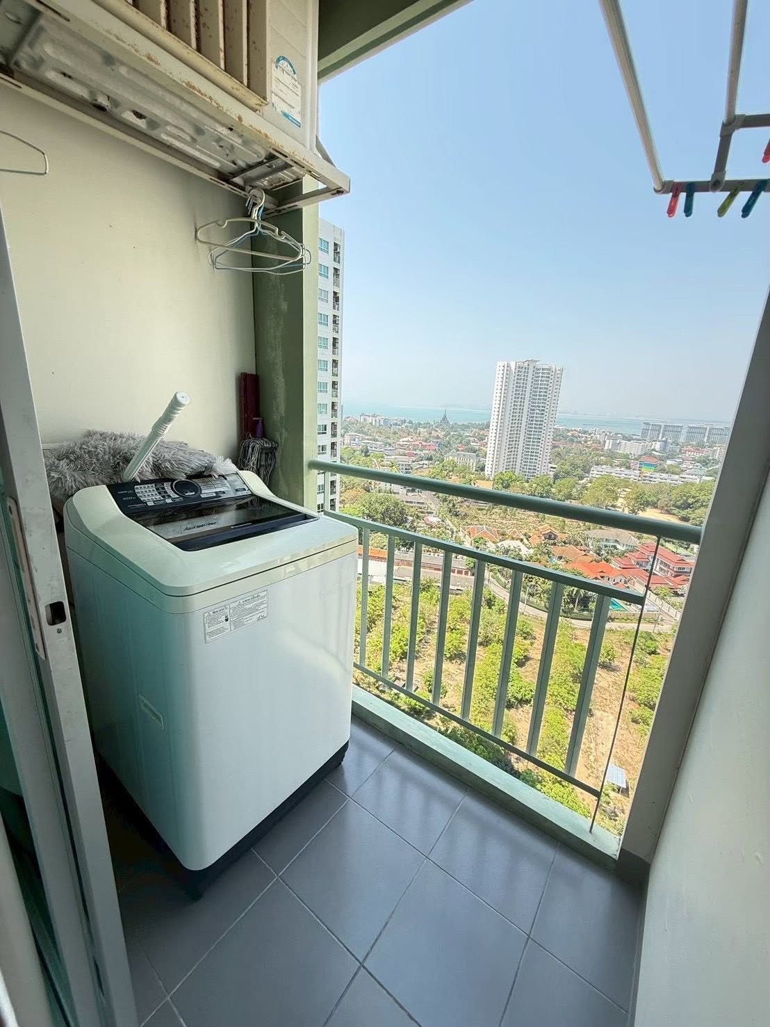 Studio for rent at View Talay 1