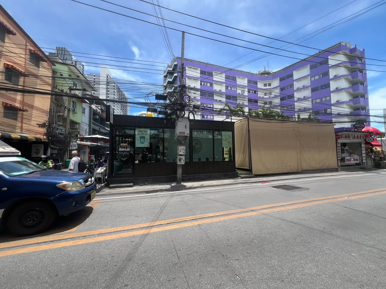 Commercial for sale in Soi Buakhao