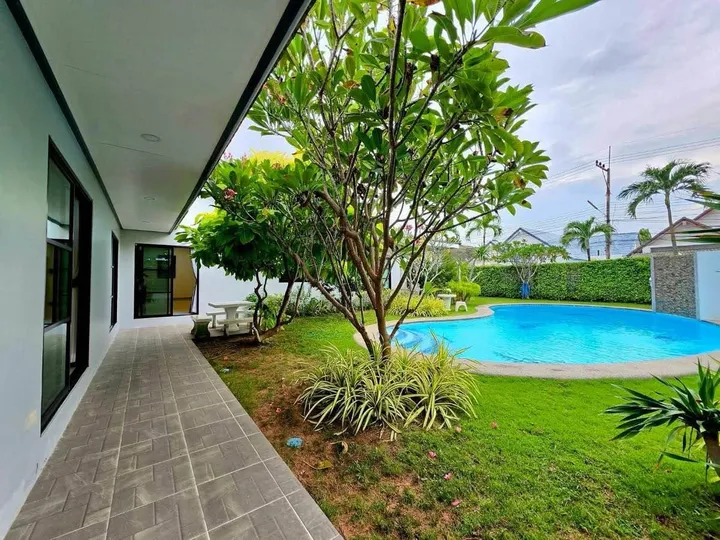 5 Bedroom Villa for rent in Mabprachan