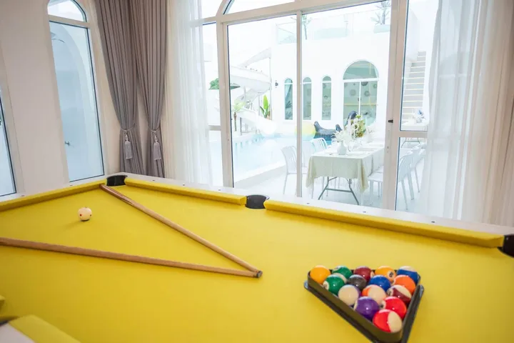 7 Bedroom Villa for sale in Huai Yai