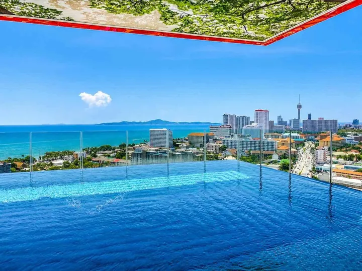 Photo from a listing at The Riviera Ocean Drive