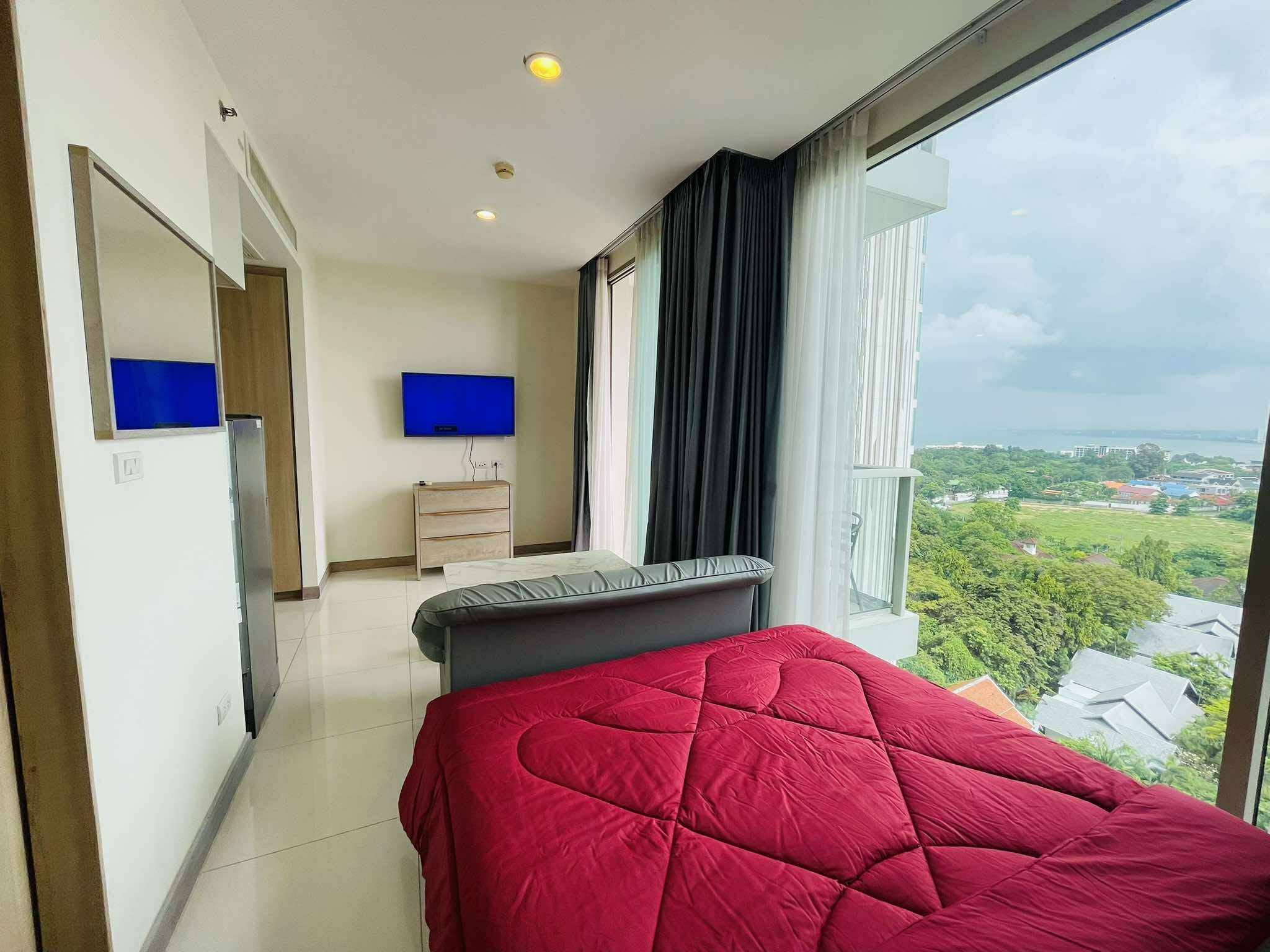 Condo for rent in Na Kluea