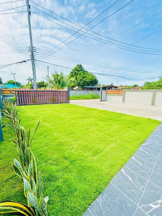 3 Bedroom House for sale in Takhian Tia