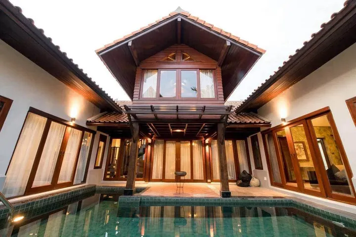 3 Bedroom Villa for rent at Chateau Dale Condominium