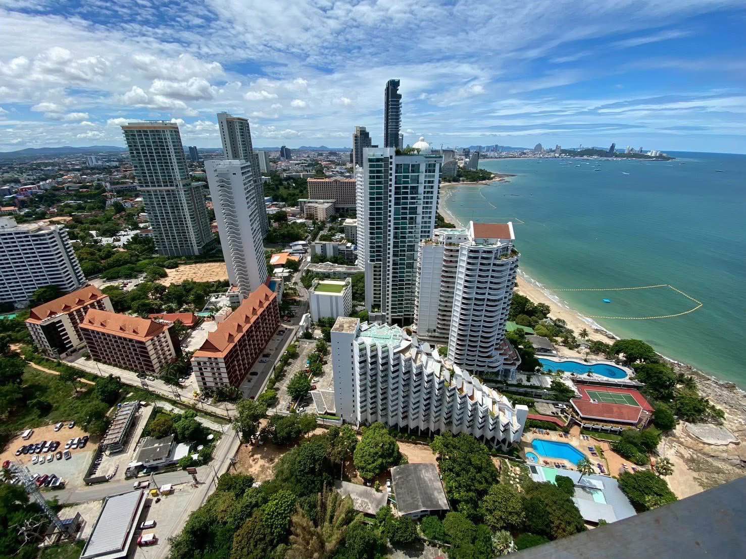 2 Bedroom Condo for rent at The Palm Wongamat