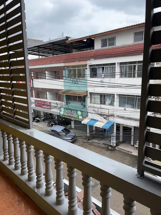 Photo from a listing at Hill Moon