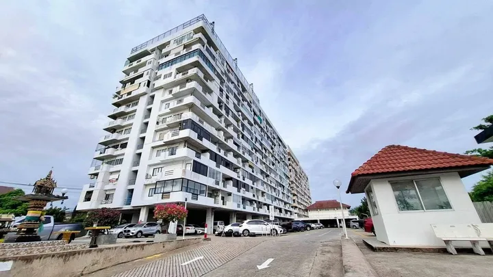 Listing photo