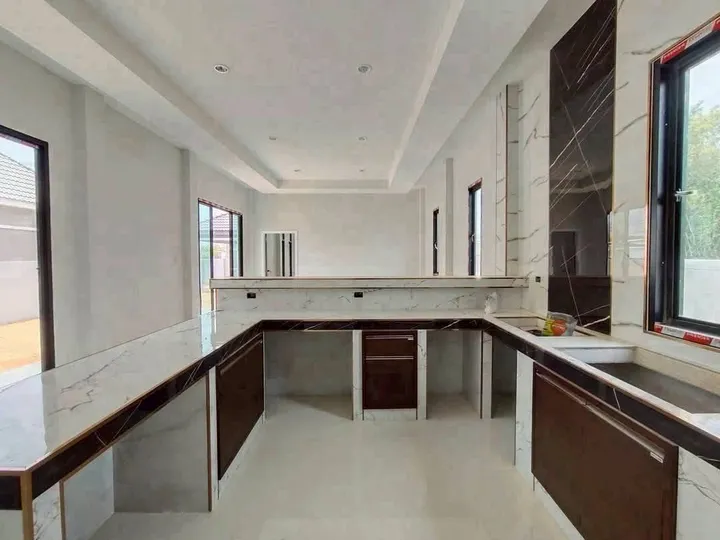 3 Bedroom House for sale in Chaiyapruek