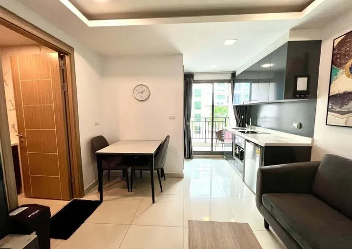 1 Bedroom Condo for rent at Arcadia Beach Continental