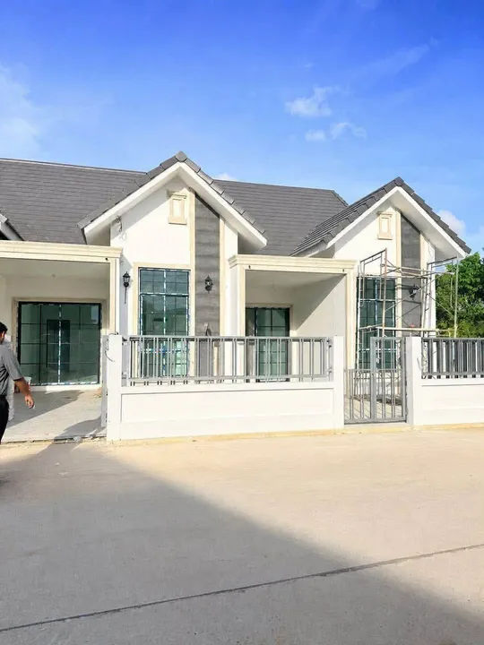 Listing photo