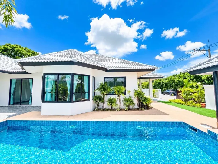 4 Bedroom House for sale at Nibbana Shade Pattaya