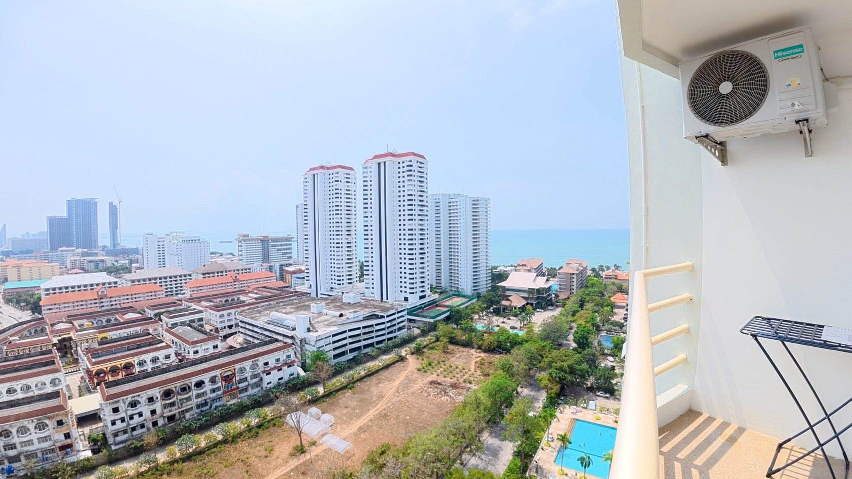 Studio for rent at View Talay 5