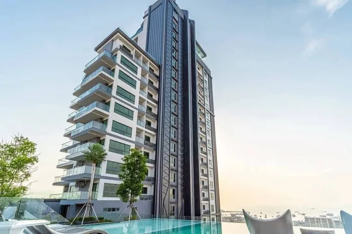 2 Bedroom Condo for sale at Arcadia Millennium Tower