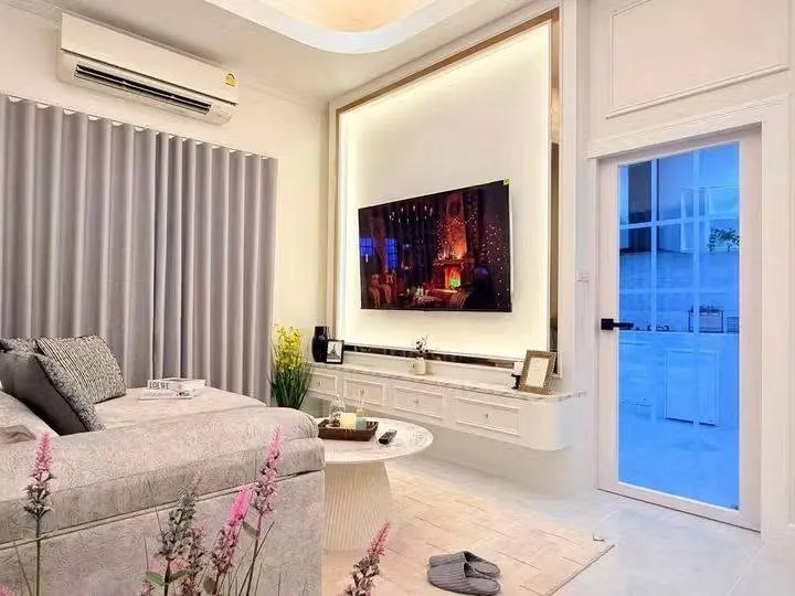 3 Bedroom House for sale at Chokchai Village 5