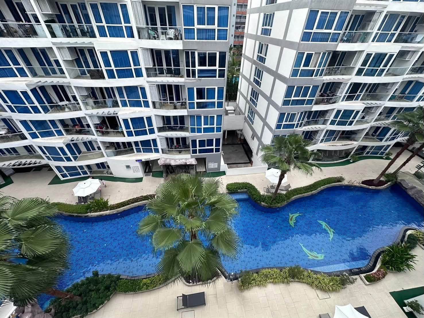 2 Bedroom Condo for rent at Grand Avenue