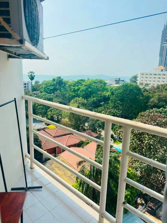Photo from a listing at Jomtien Beach Condominium