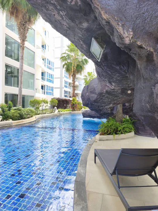 1 Bedroom Condo for rent at Grand Avenue