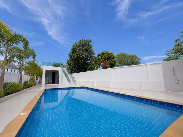 Photo from a listing at The Lake