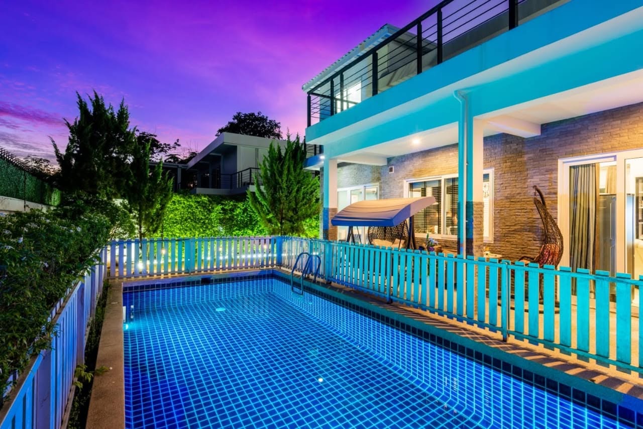 5 Bedroom Villa for sale in Sattahip