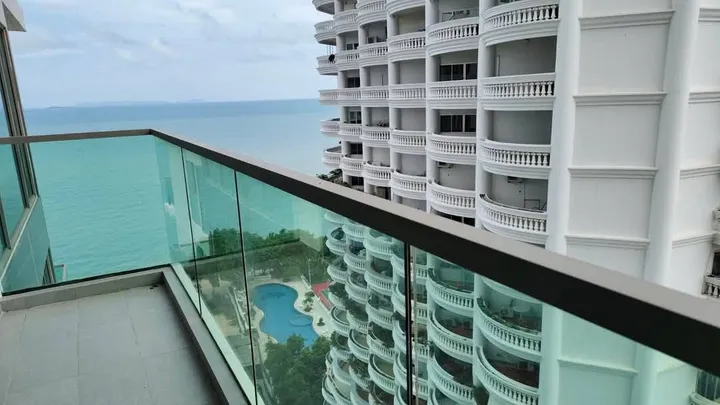 Condo for rent at Wongamat Tower
