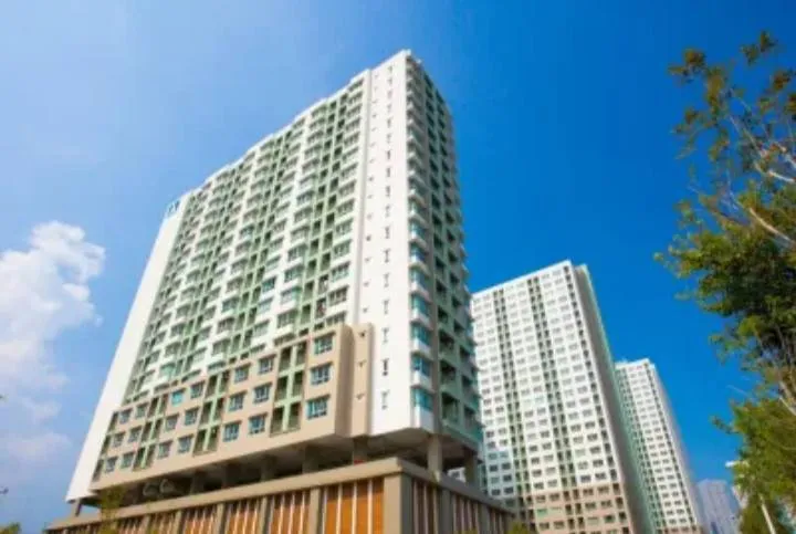 Photo from a listing at Lumpini
