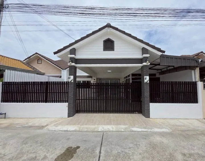 Listing photo