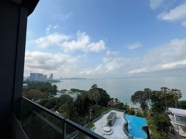 Photo from a listing at Arom Wongamat