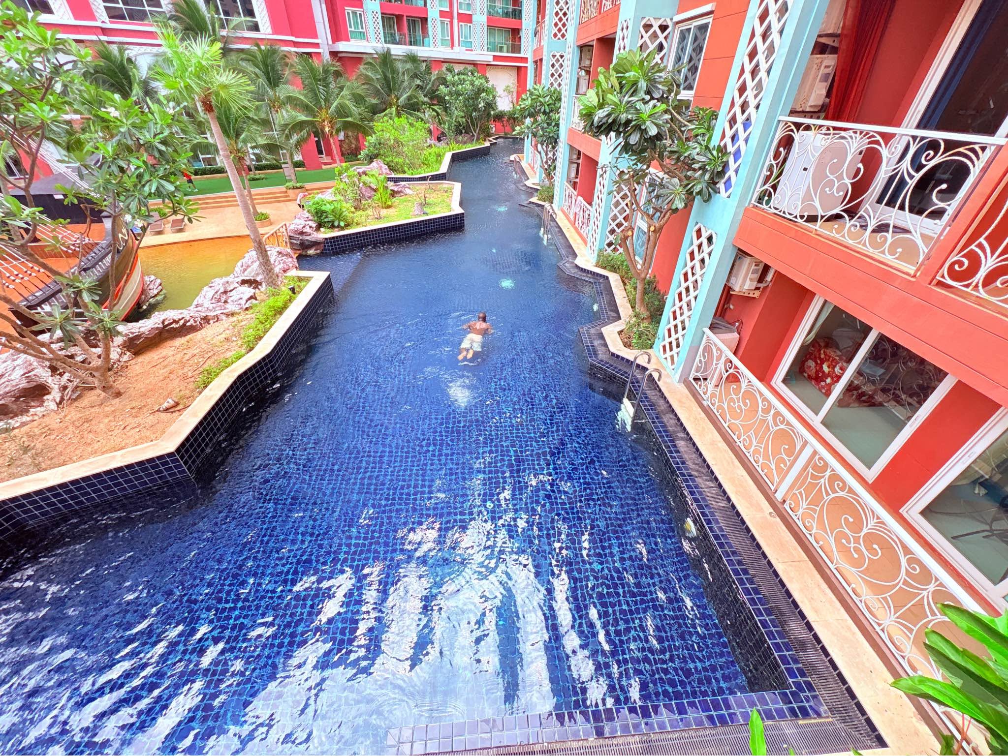 1 Bedroom Condo for rent at Grand Caribbean