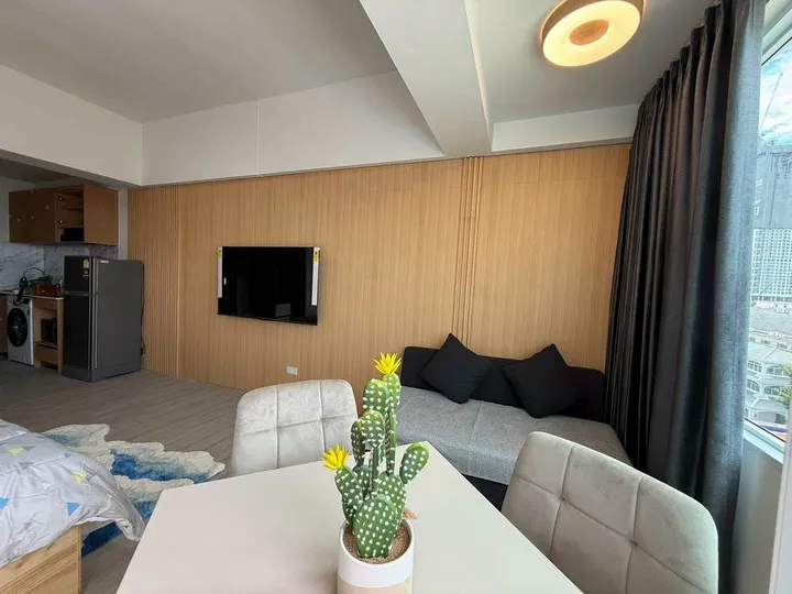 Studio for rent at Thian Thong Condotel