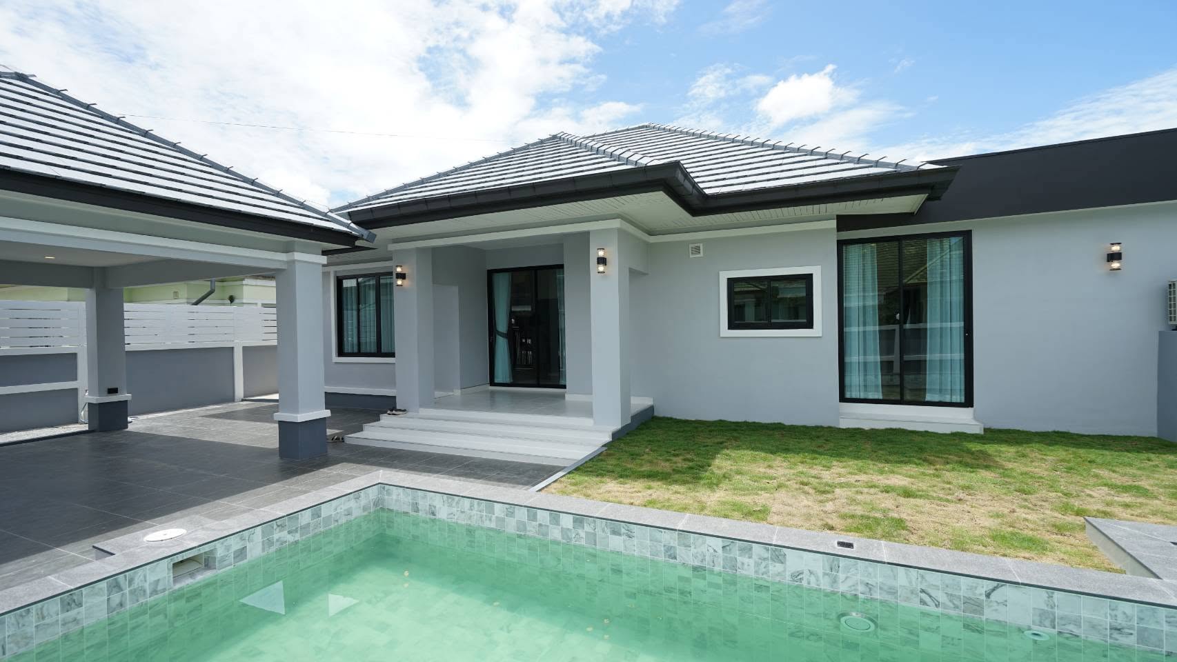 3 Bedroom Villa for sale at Ban Pornthep 2
