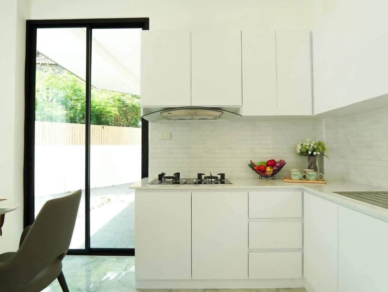 3 Bedroom House for sale in Pattanakarn