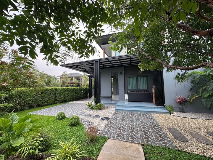 4 Bedroom House for sale at Patta Define