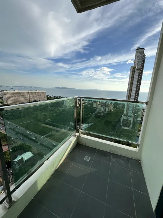 Photo from a listing at Dusit Grand Condo View