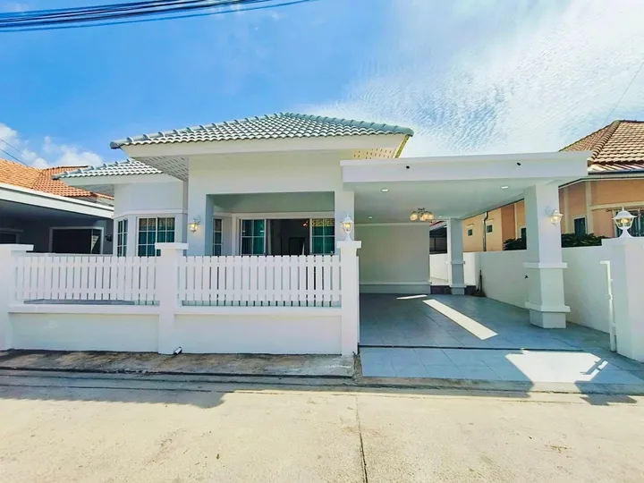 3 Bedroom House for rent at Rattanakorn 17