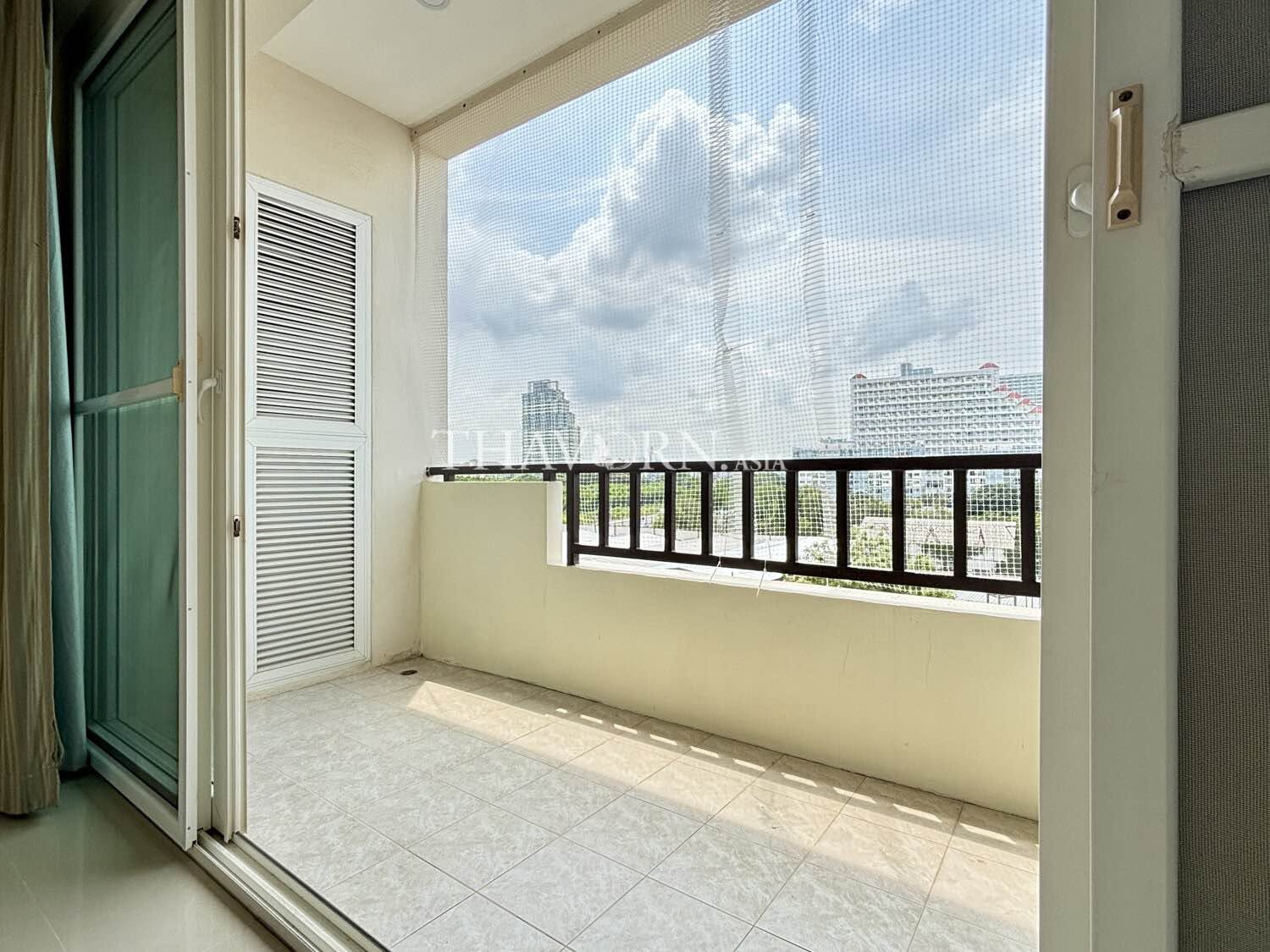 3 Bedroom Apartment for sale at Leela Paradise Residence