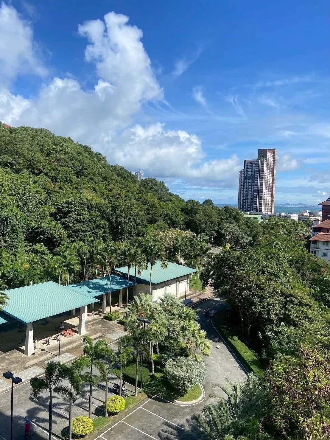 2 Bedroom Condo for rent at The Axis
