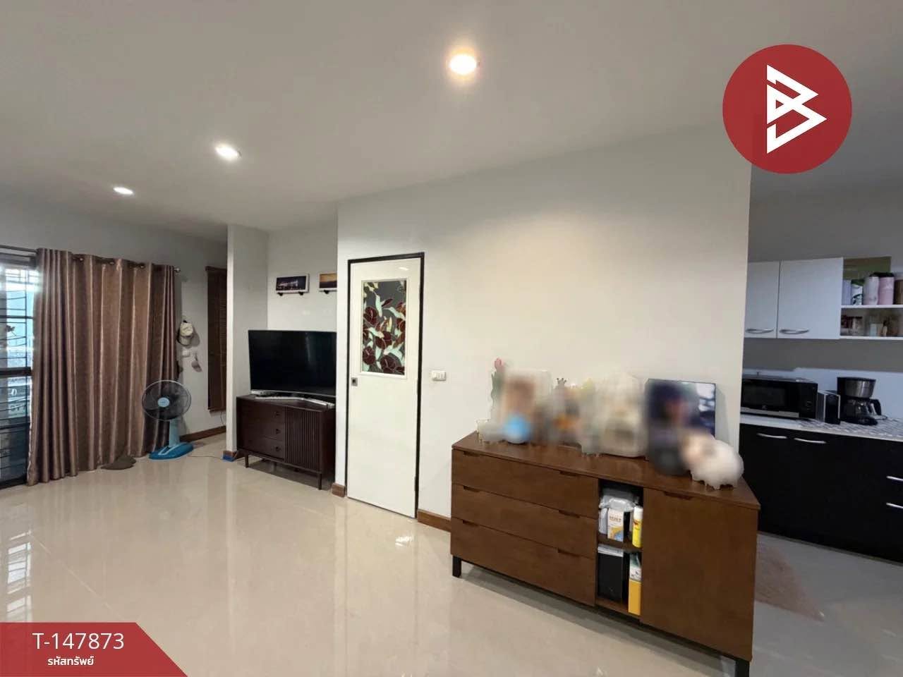 3 Bedroom Townhouse for sale at Arinsiri @Khao Lam