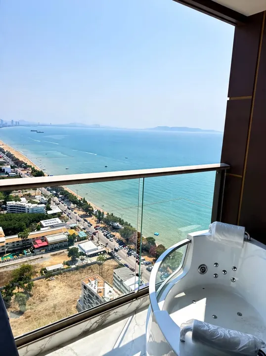 1 Bedroom Condo for sale at Copacabana