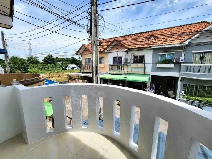 3 Bedroom Townhouse for sale at Eastern Land House 3