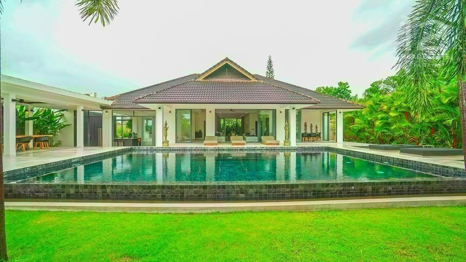 4 Bedroom Villa for sale in Huai Yai