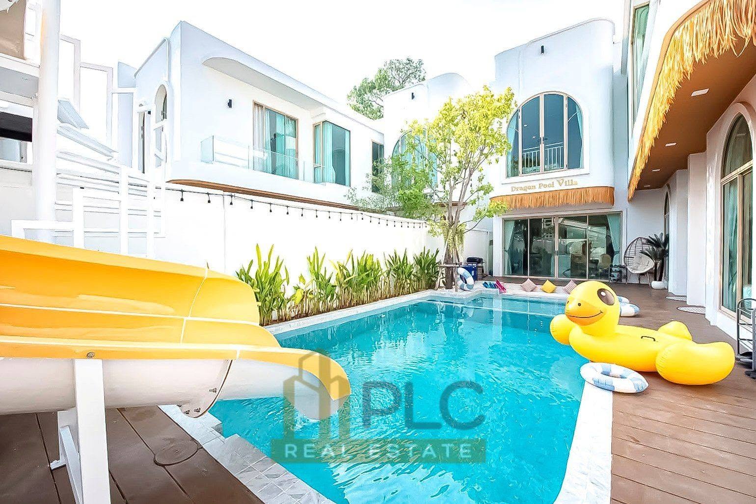 5 Bedroom Villa for sale in Jomtien