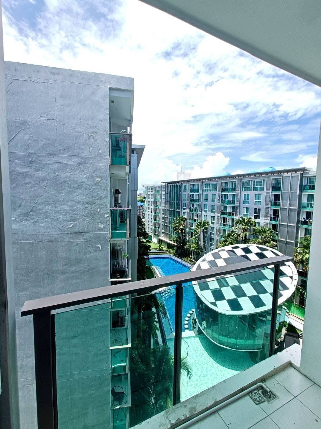Condo for sale at City Center Residence