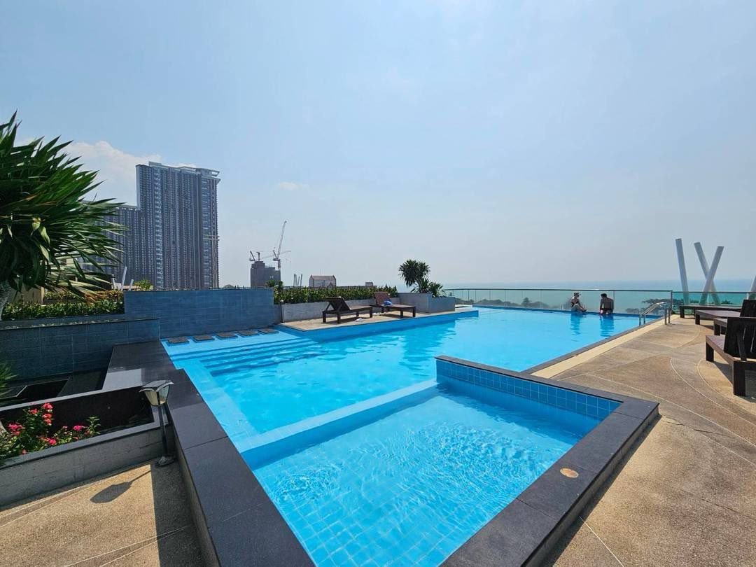 1 Bedroom Condo for sale at The Gallery Condo