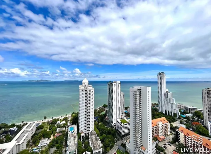 Photo from a listing at Riviera Wongamat