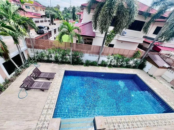 4 Bedroom House for sale in Toongklom Tanman