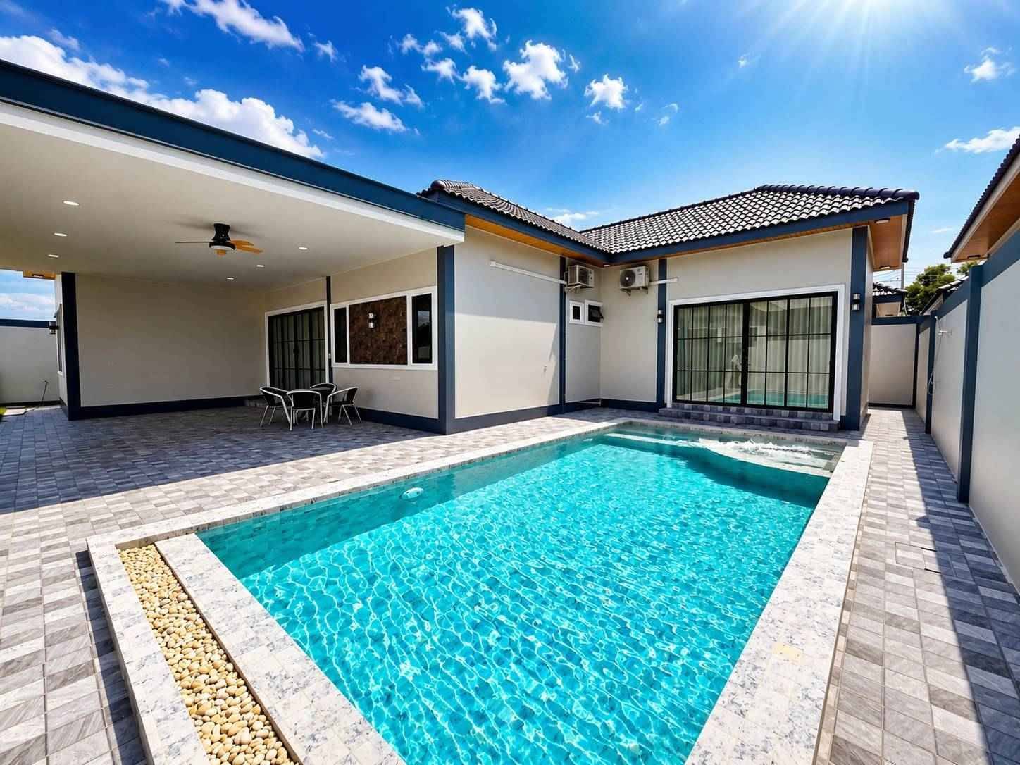 4 Bedroom Villa for sale in Siam Country Club
