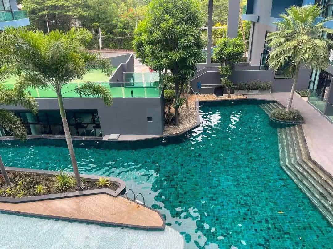 Studio for rent at Aqua Condo