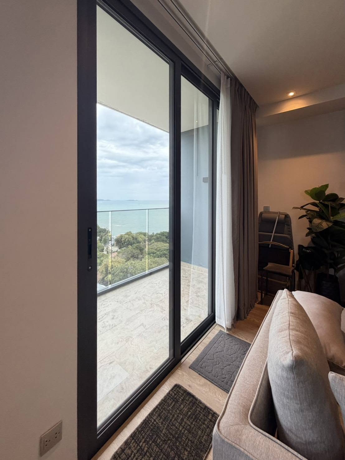1 Bedroom Condo for rent at Andromeda